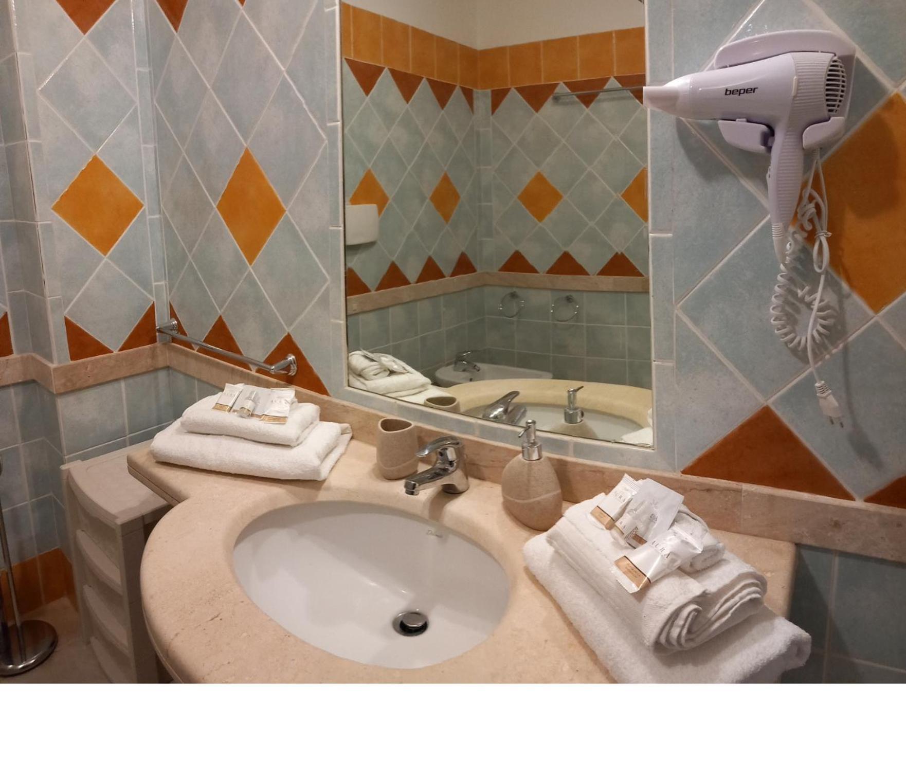 Sun Lovers Home Is Molas Pula Exterior photo